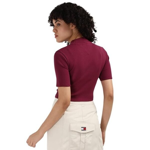 Tommy Hilfiger Women's Badge Cropped Fit Top - Image 4